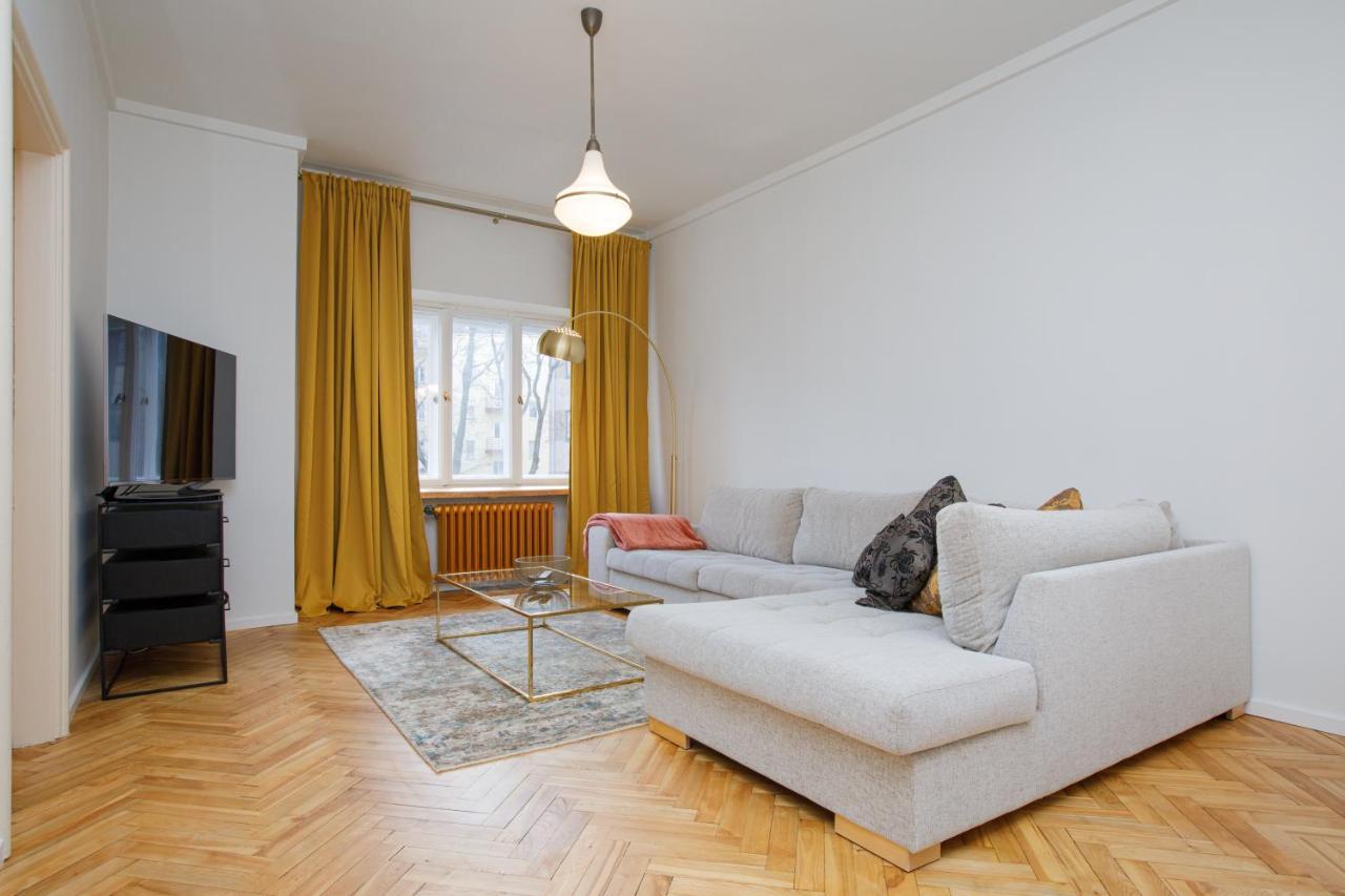 Apartment Peegel In City Center Free Parking Reval Exterior foto