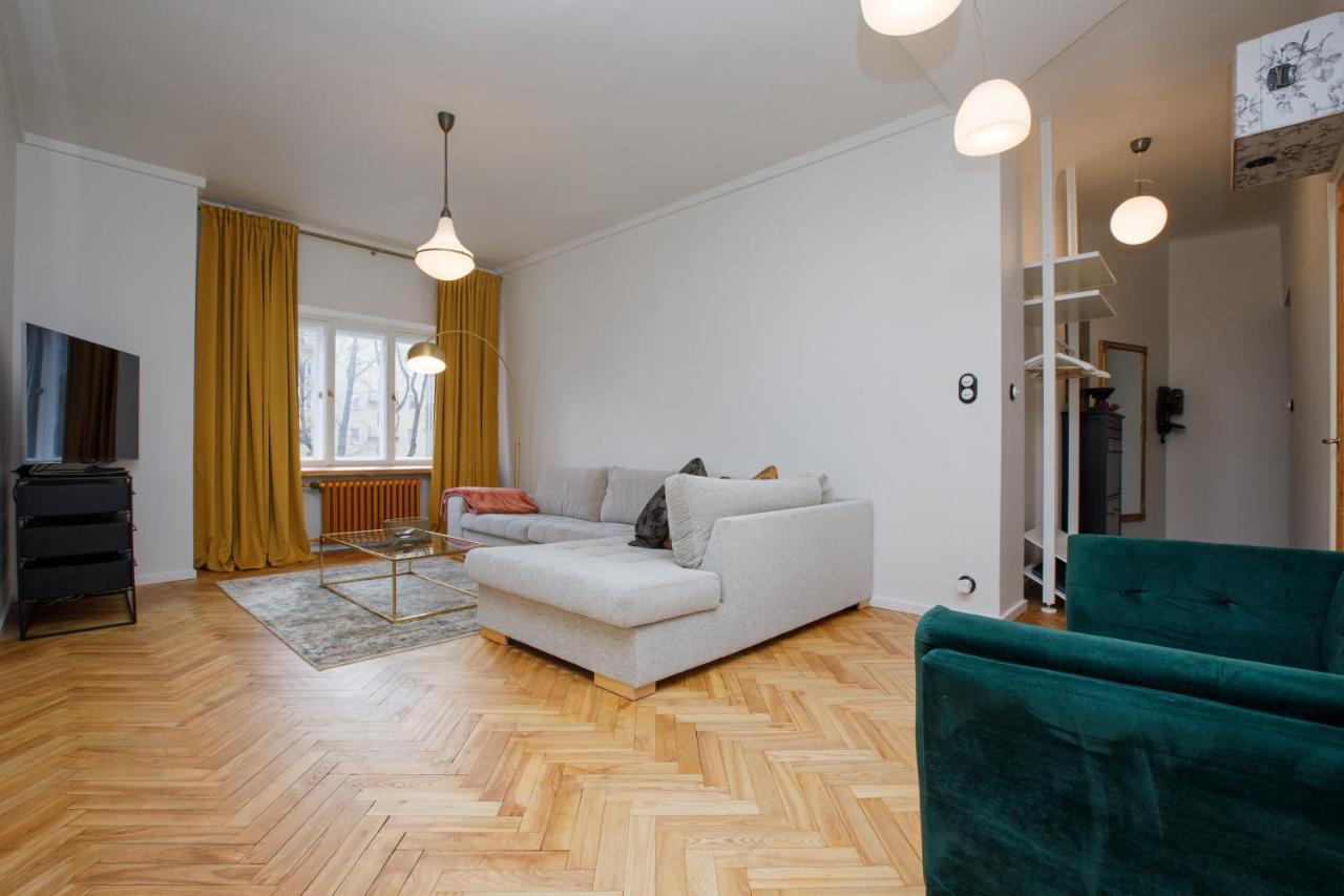 Apartment Peegel In City Center Free Parking Reval Exterior foto