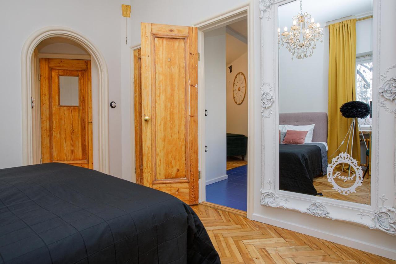 Apartment Peegel In City Center Free Parking Reval Exterior foto