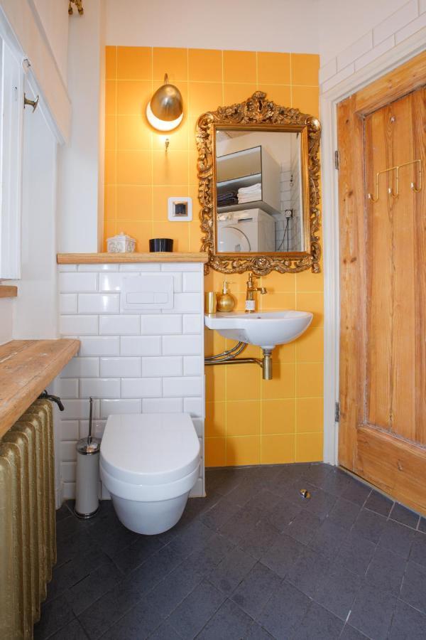 Apartment Peegel In City Center Free Parking Reval Exterior foto
