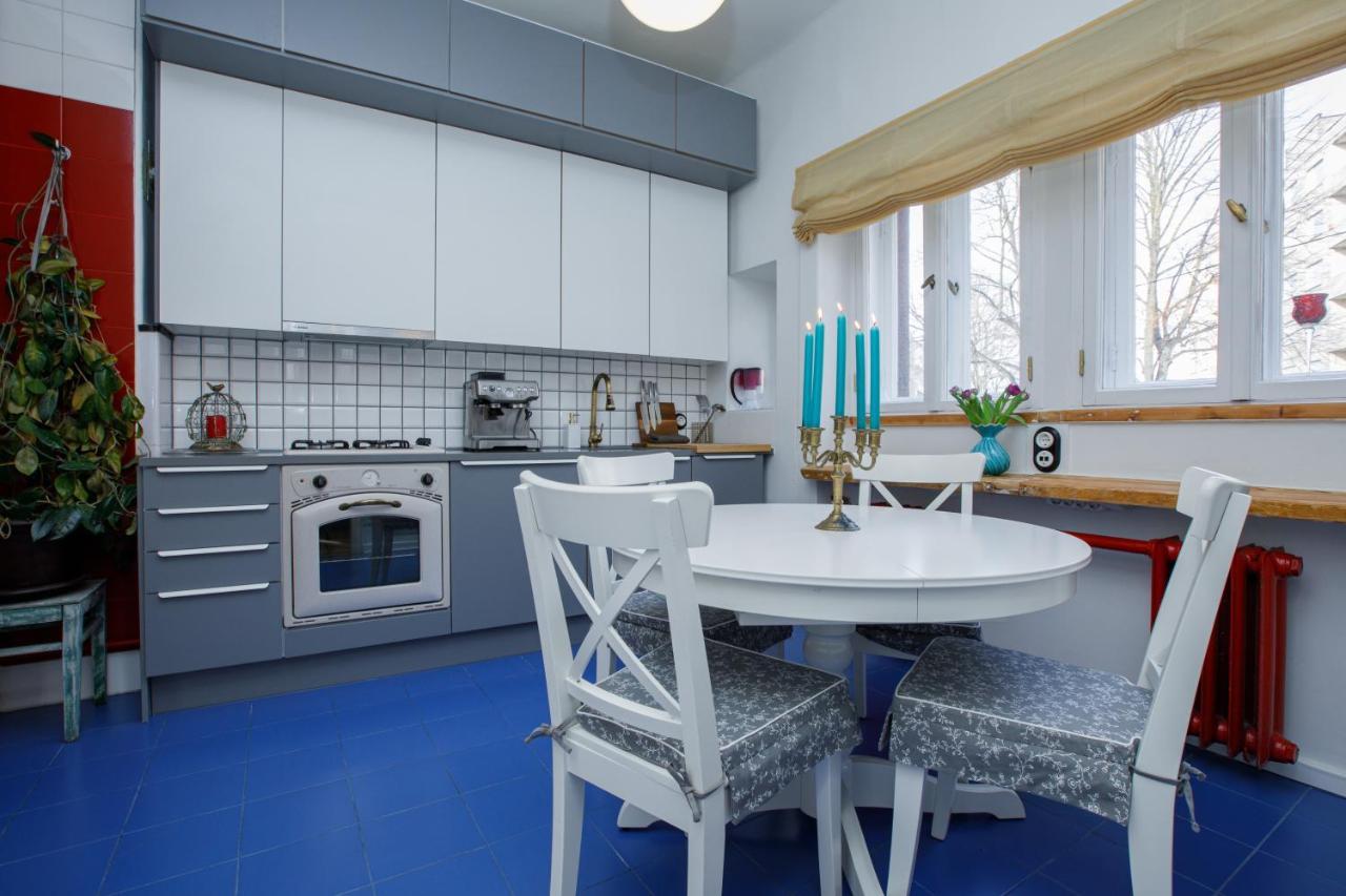 Apartment Peegel In City Center Free Parking Reval Exterior foto